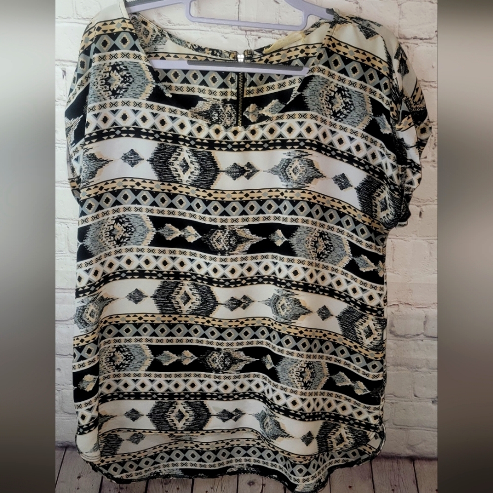 Women's Blouse